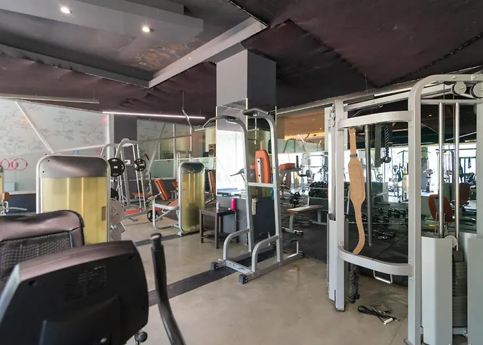 ホテル Asrin Park & Convention Center