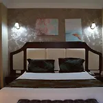 Asrin Park & Convention Center 酒店 4*