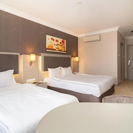 호텔 Asrin Park & Convention Center