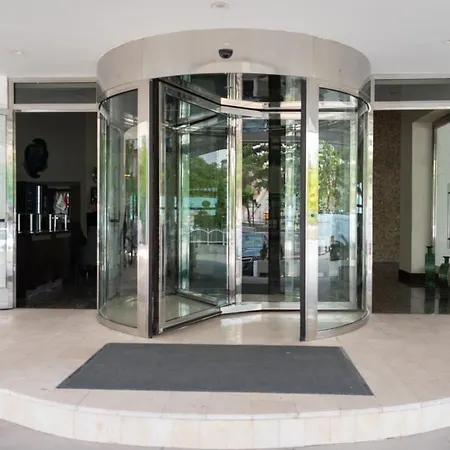 Asrin Park & Convention Center Hotel 4*