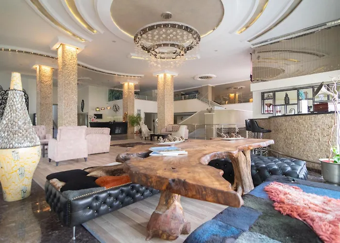 Asrin Park & Convention Center 4*