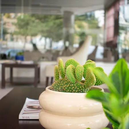 Hotel Asrin Park & Convention Center 4*