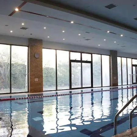 Hotel Asrin Park & Convention Center 4*