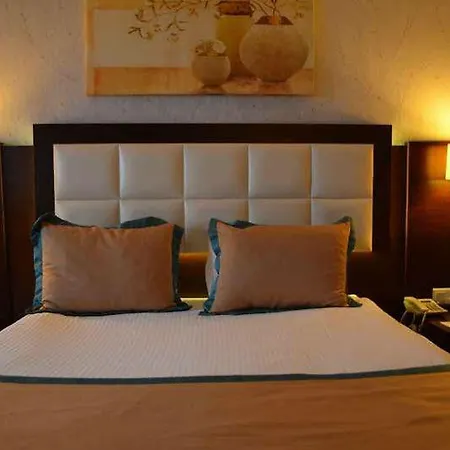 Hotel Asrin Park & Convention Center