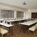 Hotel Asrin Park & Convention Center