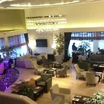 Asrin Park & Convention Center Hotel