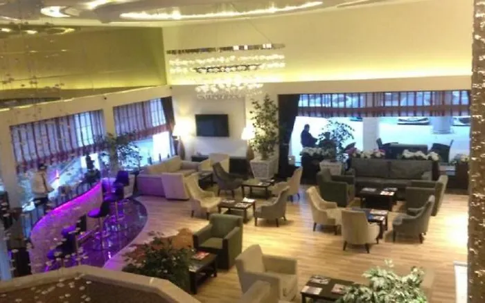 Asrin Park & Convention Center ホテル